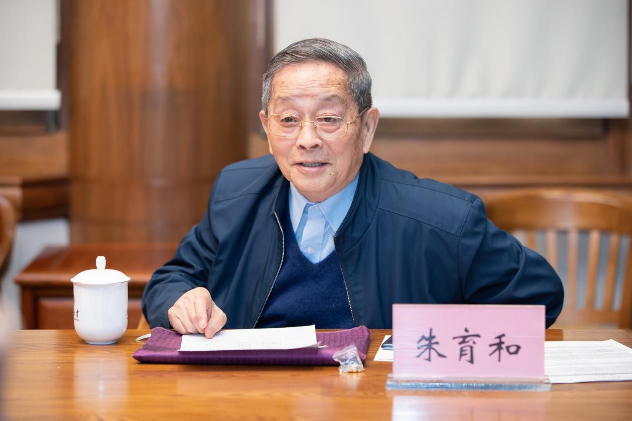 清华大学领导班子举行党史学习教育第一次专题学习研讨